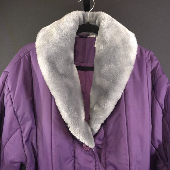 Vintage Puffer Coat Womens L 80s Purple Quilted Faux Fur Collar Belted Winter - Picture 2 of 4